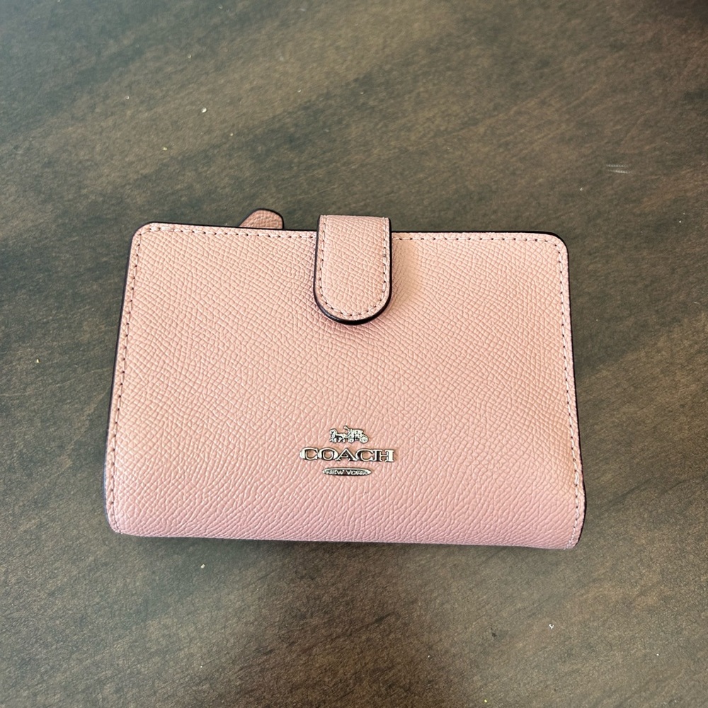 Coach Soft Pink Crossgrain Leather Medium Zip Wallet